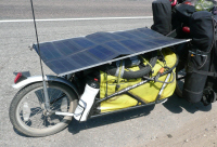 20120707-02_RU-TrailerSolarPanel-sml