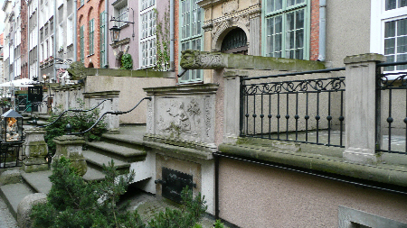 20120530-12_GdanskMariackaSt-sml